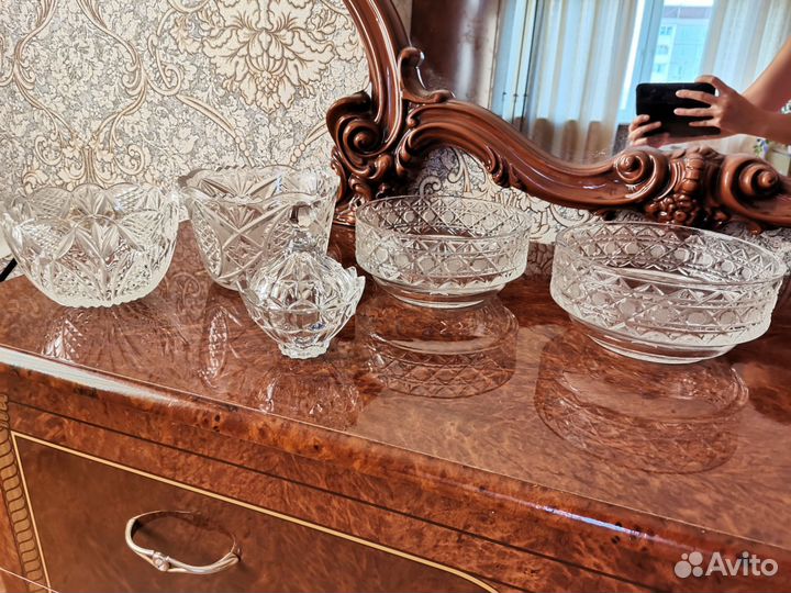 Вазы хрустальные и из стекла