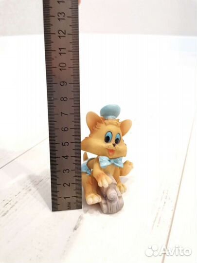 Статуэтка кот с паровозиком