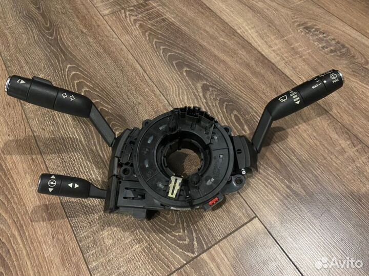 Подрулевой переключатель Range Rover Land Rover