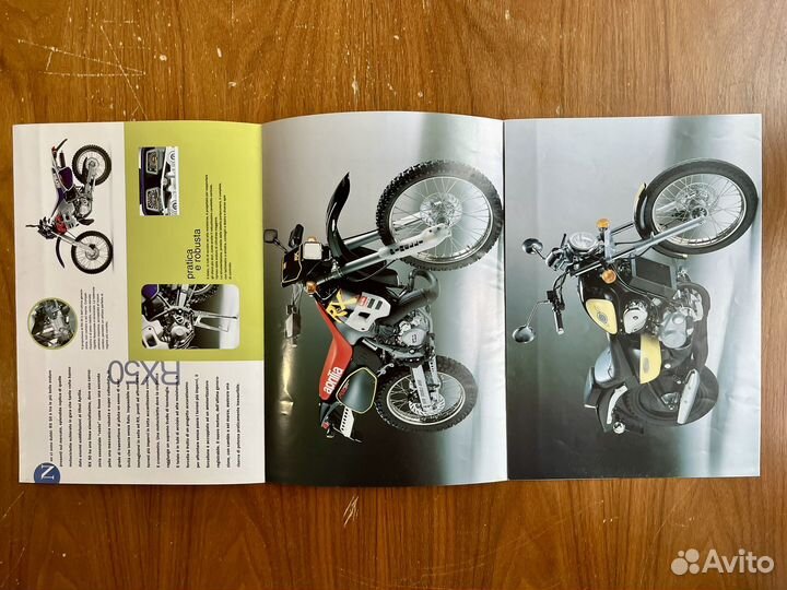 Реклама итальянских скутеров 2000г