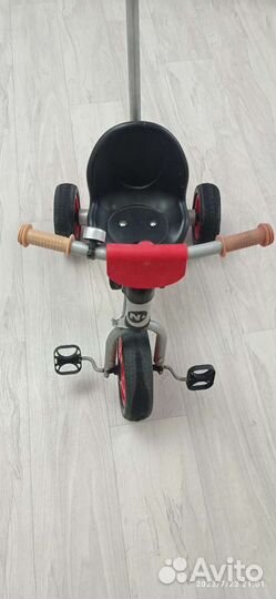 Трехколесный велосипед