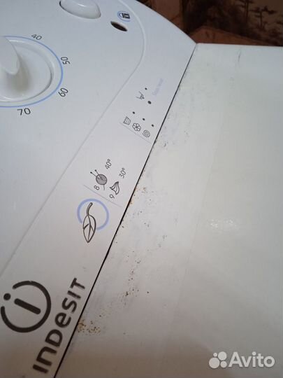 Стиральная машина с верт. загрузкой indesit