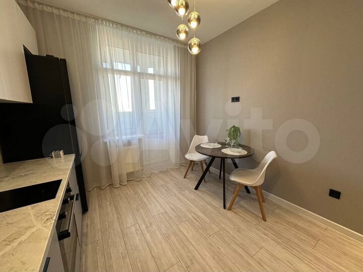 2-к. квартира, 44 м², 13/22 эт.