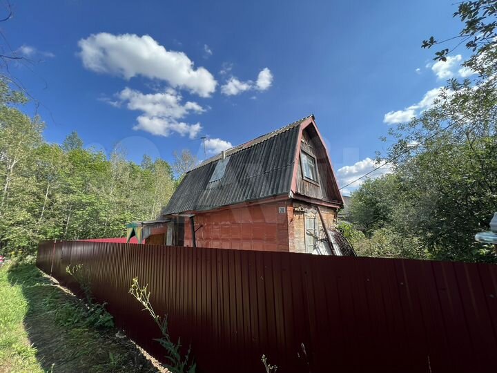 Дача 26 м² на участке 6 сот.