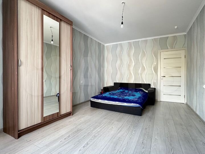 2-к. квартира, 58 м², 9/17 эт.