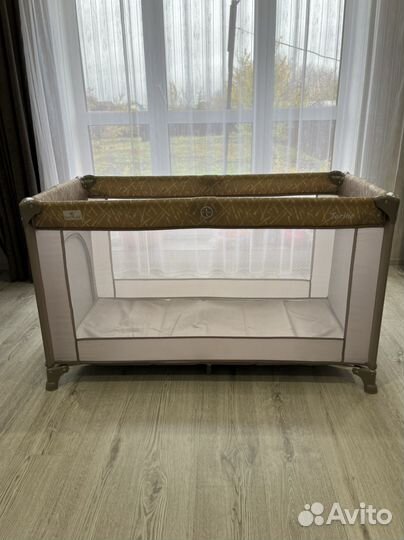 Детская кровать манеж