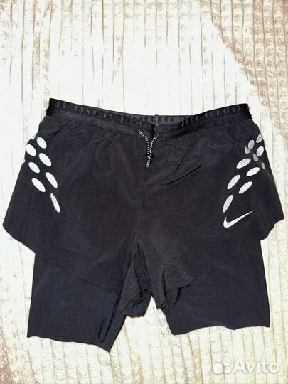 Шорты Nike женские