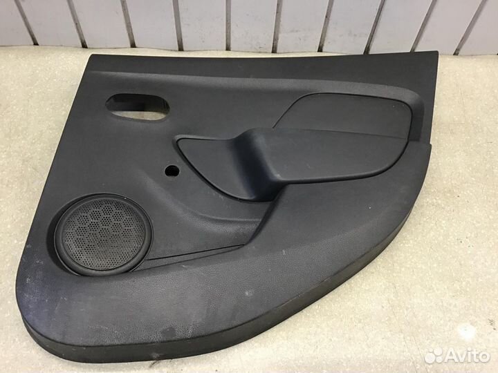 Обшивка двери задней правой Renault Logan II 2014
