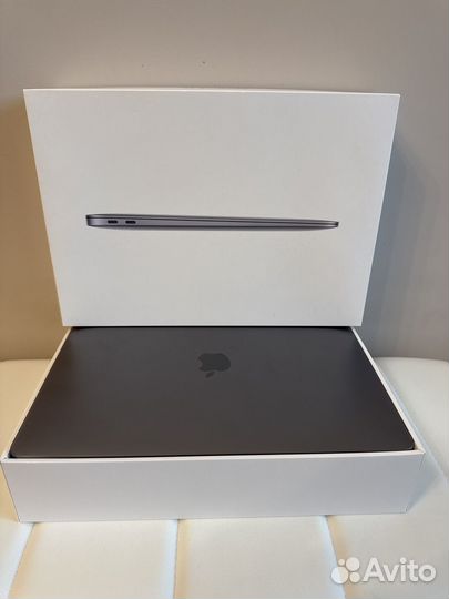 Macbook air 13 m1 256gb