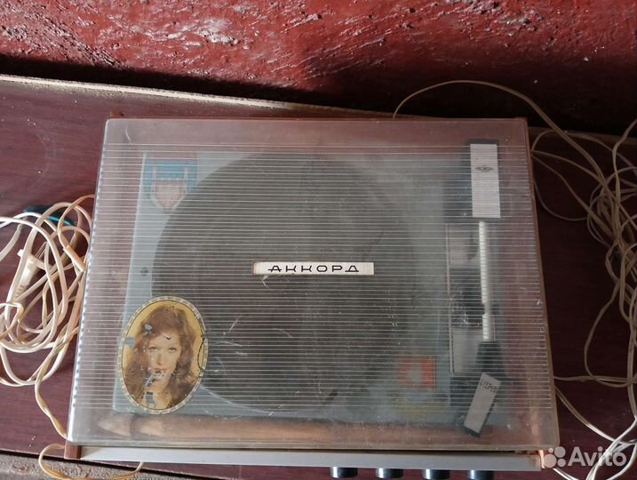 Проигрыватель винила СССР