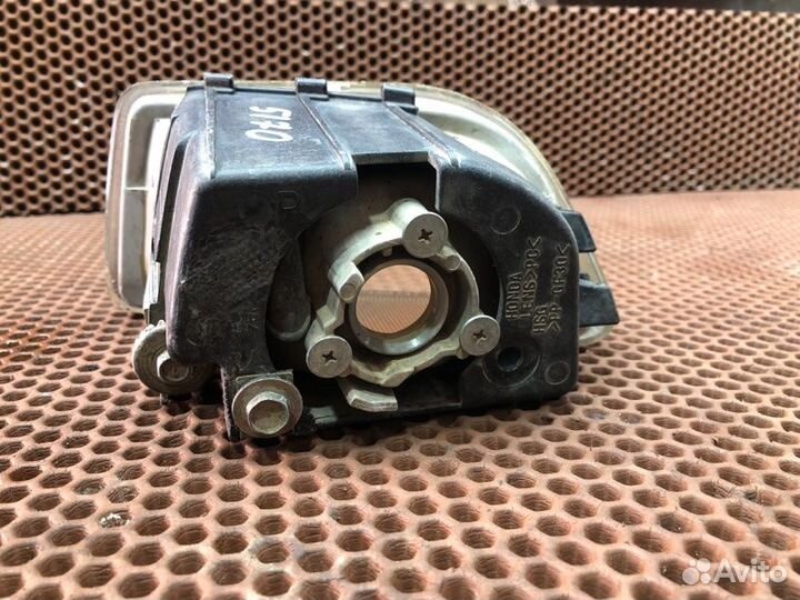 Противотуманная фара передняя правая Honda Odyssey