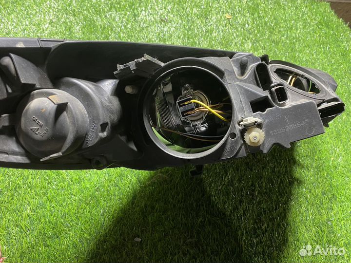 Фара левая Renault Fluense