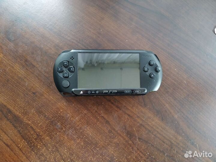 Sony PSP e1008