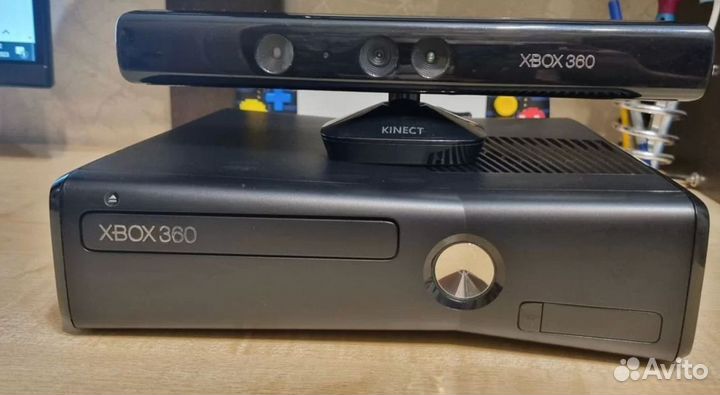 Xbox 360 slim 4+320gb + Kinect