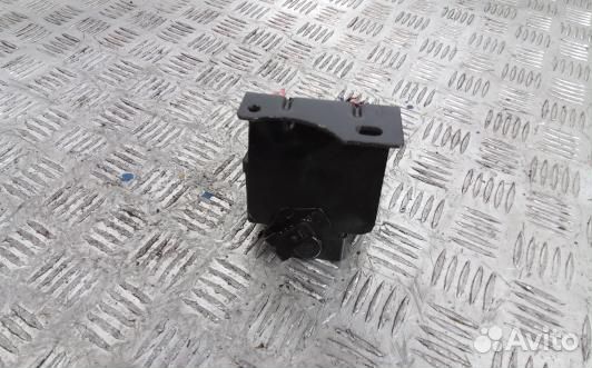 Реле накала свечей jeep grand cherokee WK2 (MML06O