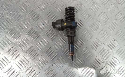 Форсунка дизельная audi A4 B7 (PML23AL04)