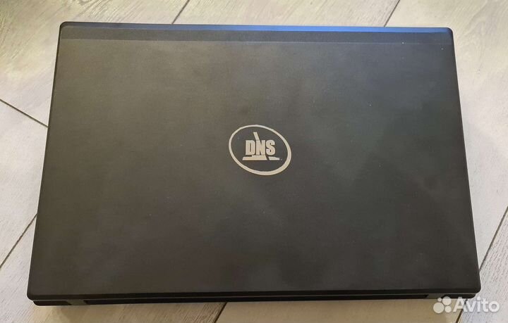 Ноутбук dns w765sun