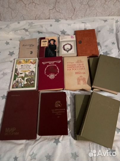 Книги(описание в объявлении)