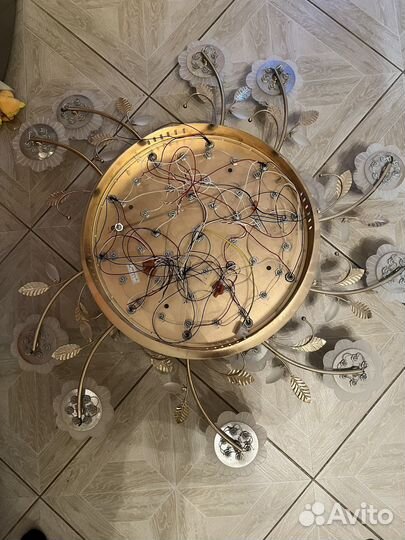 Люстра потолочная