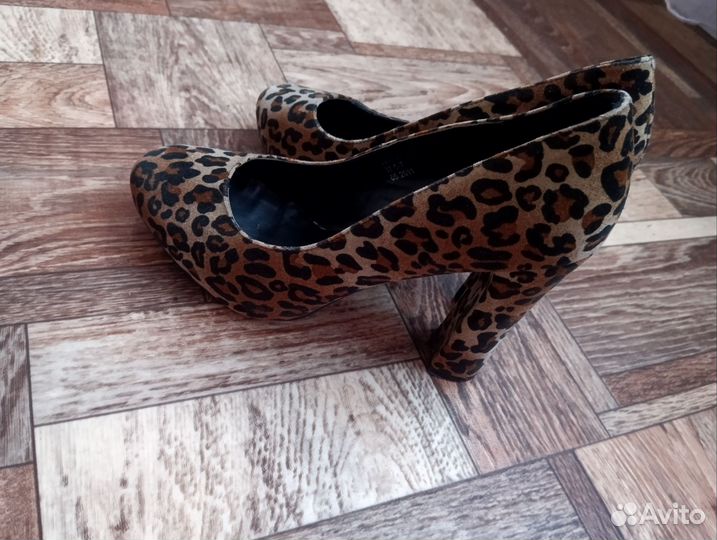 Туфли женские