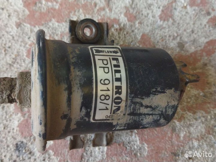 Фильтр топливный Toyota Sprinter E100 Filtron