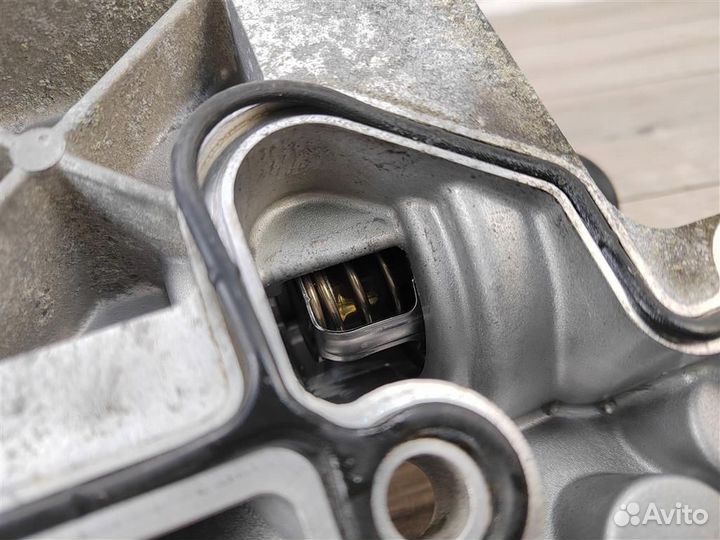 Корпус термостата nissan Serena 3 C25