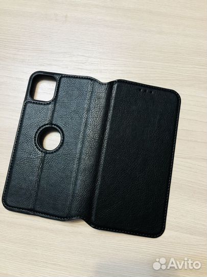 Кожаный чехол на iPhone 11 pro max Новый