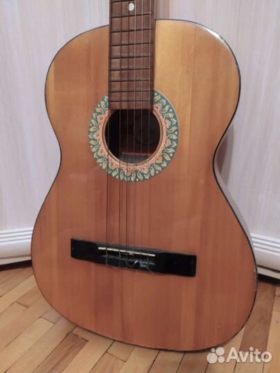 Акустическая гитара Ленинградка Луначарка массив