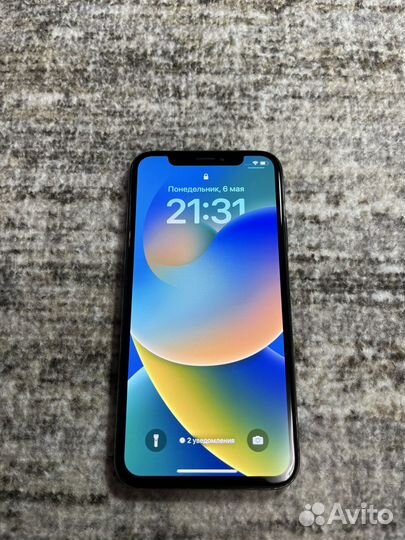 iPhone X, 64 ГБ