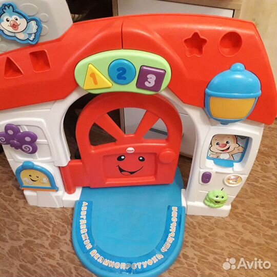 Домик fisher price