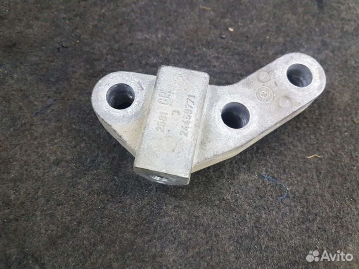 Кронштейн двигателя, коробки z13dth opel astra h