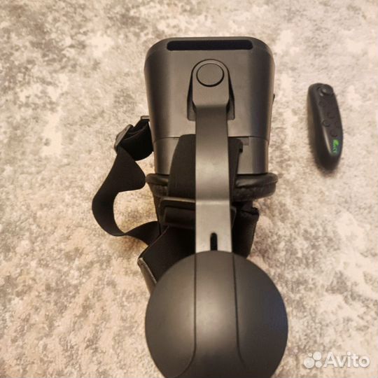 Виртуальные очки с джойстиком