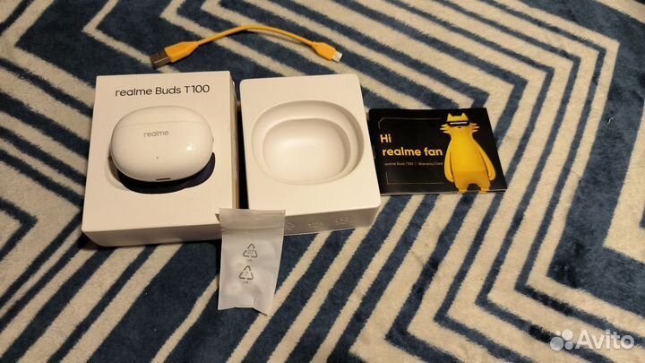 Продаю наушники realme buds t100