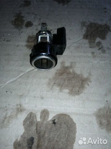 Гнездо прикуривателя Тойота Пробокс