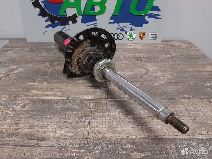 Амортизатор передний VAG