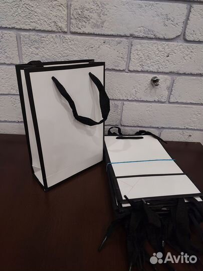 Пакеты подарочные