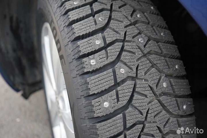 Bridgestone Blizzak Spike-02 185/60 R15 84T