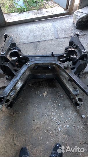 Бмв 7 Е65 подрамник N62B48