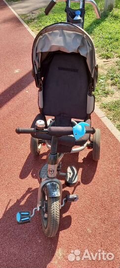 Детский велосипед с родительской ручкой б/у