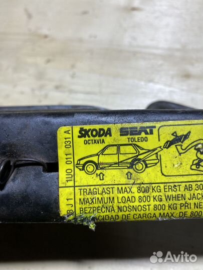 Домкрат штатный Skoda Octavia Tour Арт. 77411
