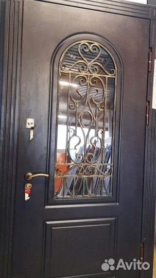 Дверь стальная с порошковой отделкой