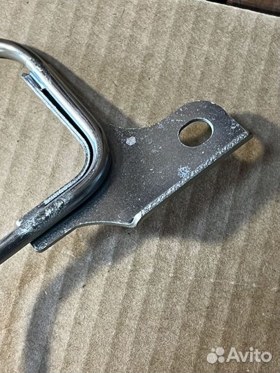 Трубка подачи масла на вакуумный насос NQR75 NQR71