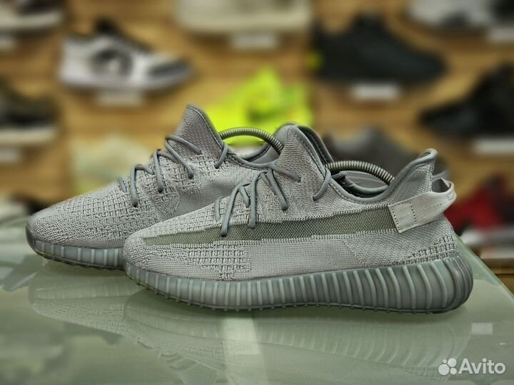 Кроссовки Adidas Yeezy boost 350