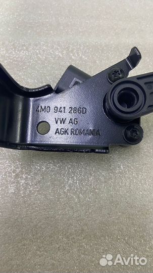 Датчик дорожного просвета VAG 4M0941286D