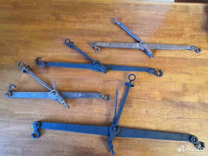 Старинные равноплечные весы