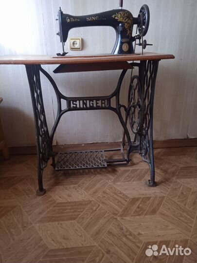 Швейная машинка зингер бу