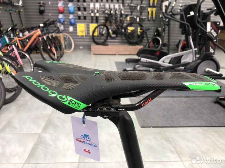 Шоссейный велосипед Scott Addict Team Dura Ace Di2