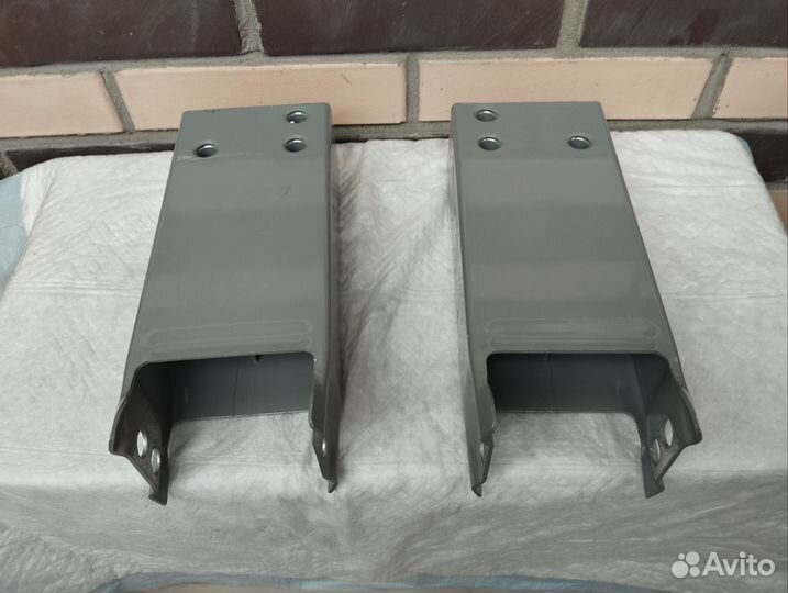 Кронштейн усилителя бампера Land Rover Range Rover