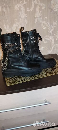 Ботинки женские