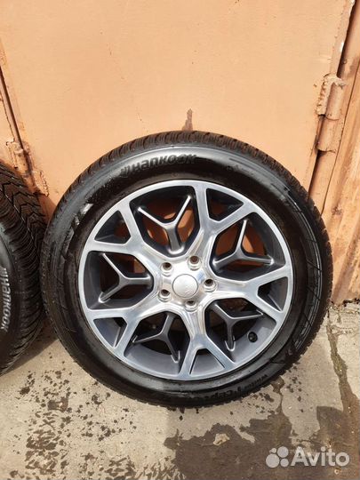 Колеса R20 Jeep Grand Cherokee WK2 диски оригинал